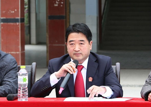 周锐讲课1.jpg