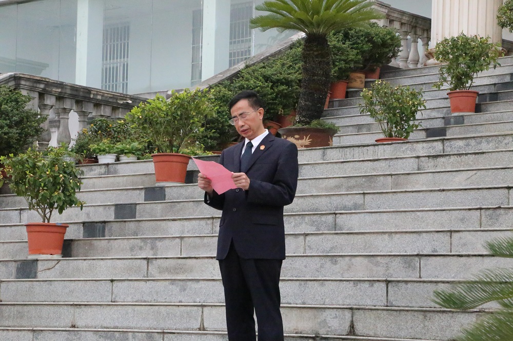 林书记.jpg 林书记.jpg